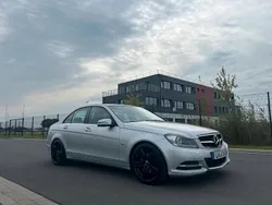 Silber Gebraucht 2011 Mercedes C200 Limousine | 12.250 € (Fairer Preis)