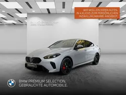 Grau Gebraucht 2025 BMW 220 Performance Coupé | 47.690 €