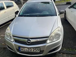 Silber Gebraucht 2009 Opel Astra Kombi | 1.490 € (Guter Preis)