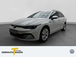 Weiß Gebraucht 2022 VW Golf VIII Style Kombi | 23.870 € (Guter Preis)