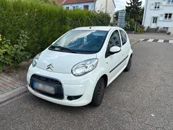 Weiß Gebraucht 2011 Citroën C1 Kleinwagen | 2.300 € (Guter Preis)