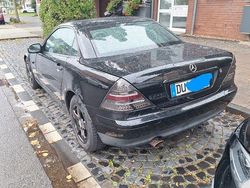 Schwarz Gebraucht 1999 Mercedes SLK200 Cabrio | 2.700 € (Fairer Preis)