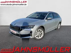 Silber Gebraucht 2024 Skoda Octavia Selection Kombi | 31.900 € (Fairer Preis)