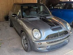 Grau Gebraucht 2002 Mini Cooper S Kleinwagen | 4.999 €
