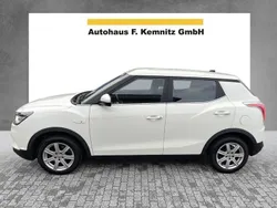 Weiß Gebraucht 2017 Ssangyong Tivoli SUV | 8.990 € (Teuer)