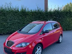 Rot Gebraucht 2012 Seat Altea XL Van / Kleinbus | 3.999 € (Guter Preis)