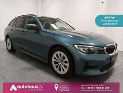 Blau Gebraucht 2021 BMW 320 Advantage Kombi | 21.970 € (Guter Preis)