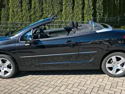 Schwarz Gebraucht 2010 Peugeot 207 CC Cabrio | 4.999 €