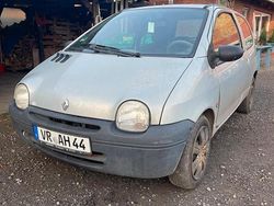 Silber Gebraucht 2002 Renault Twingo Kleinwagen | 690 €