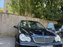 Blau Gebraucht 2002 Mercedes C320 Limousine | 4.600 € (Etwas zu teuer)