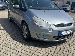 Gebraucht 2008 Ford S-MAX S Van / Kleinbus | 3.499 € (Etwas zu teuer)
