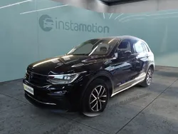Schwarz Gebraucht 2023 VW Tiguan Life SUV | 31.483 € (Fairer Preis)