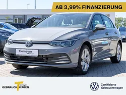 Grau Gebraucht 2022 VW Golf VIII Style Limousine | 23.210 € (Guter Preis)