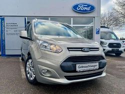 Titangrau metallic Gebraucht 2016 Ford Tourneo Titanium Van / Kleinbus | 16.990 € (Fairer Preis)