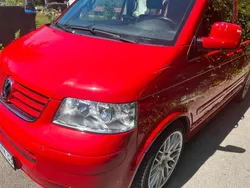 Rot Gebraucht 2004 VW T5 Van | 14.999 €