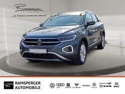Blau (petroleum blue metallic) Gebraucht 2022 VW T-Roc Style SUV | 23.990 € (Fairer Preis)