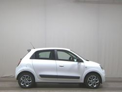 Weiss Gebraucht 2022 Renault Twingo Equilibre Kleinwagen | 9.680 € (Superpreis)