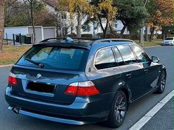 Grau Gebraucht 2010 BMW 520 Exclusive Kombi | 6.000 € (Guter Preis)