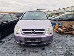 Grau Gebraucht 2005 Opel Meriva Edition Van / Kleinbus | 1.280 € (Guter Preis)