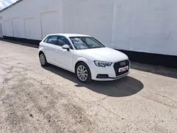 Weiß Gebraucht 2017 Audi A3 Design Limousine | 18.999 € (Fairer Preis)