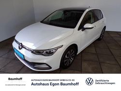 Weiß Gebraucht 2023 VW Golf VIII Active Limousine | 27.970 € (Etwas zu teuer)