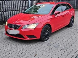 Rot Gebraucht 2015 Seat Leon Kombi | 8.000 € (Teuer)