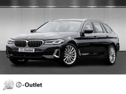 Sophistograu brillanteffekt... Gebraucht 2021 BMW 530 Luxury Line Kombi | 35.900 € (Fairer Preis)