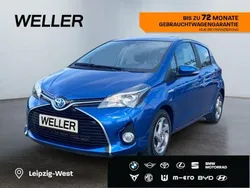 Blau Gebraucht 2017 Toyota Yaris Hybrid Edition-S Kleinwagen | 14.290 € (Fairer Preis)