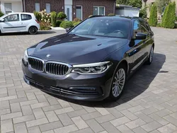 Grau Gebraucht 2019 BMW 520 Sport Line Kombi | 22.999 € (Fairer Preis)
