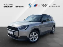 Grau Gebraucht 2024 Mini Countryman SUV | 39.996 € (Guter Preis)