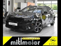 Schwarz karbon schwarz met. Gebraucht 2024 Opel Astra Kombi | 24.950 € (Guter Preis)