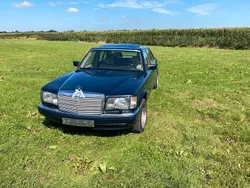 Blau Gebraucht 1990 Mercedes 560 Limousine | 11.200 €