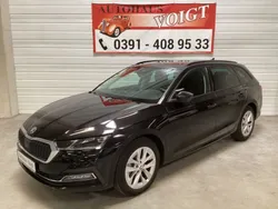 Schwarzmagic perleffekt Gebraucht 2021 Skoda Octavia Style Kombi | 20.700 € (Fairer Preis)