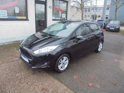 Schwarz Gebraucht 2016 Ford Fiesta Celebration Limousine | 4.950 € (Fairer Preis)