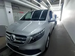Silber Gebraucht 2023 Mercedes V250 Edition Van / Kleinbus | 45.000 € (Guter Preis)