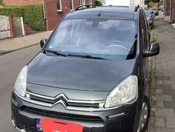 Grau Gebraucht 2013 Citroën Berlingo SELECTION Van / Kleinbus | 3.999 € (Superpreis)