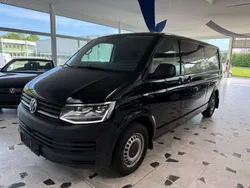 Schwarz Gebraucht 2017 VW T6 Van | 16.990 €