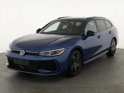 Mariposit grün metallic Neu 2025 VW Passat R-line Kombi | 48.495 € (Superpreis)