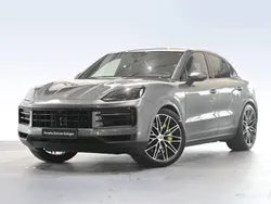 Quarzitgraumetallic Gebraucht 2024 Porsche Cayenne SUV | 106.450 € (Superpreis)