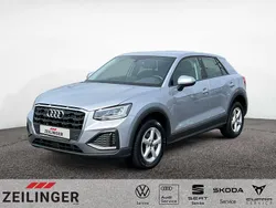 Florettsilber (metallic) Gebraucht 2023 Audi Q2 SUV | 21.999 € (Guter Preis)