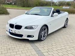 Weiß Gebraucht 2009 BMW 320 Cabriolet M Sport Cabrio | 9.750 € (Fairer Preis)