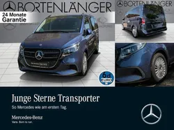 Blau Gebraucht 2024 Mercedes V220 Style Van / Kleinbus | 63.998 €