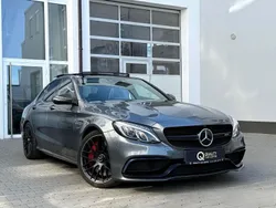 Grau Gebraucht 2019 Mercedes C63S AMG AMG Limousine | 58.990 € (Fairer Preis)