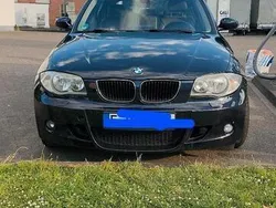 Blau Gebraucht 2005 BMW 120 Kleinwagen | 4.000 € (Fairer Preis)