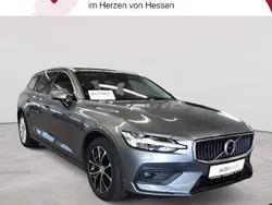 Osmium grey metallic Gebraucht 2021 Volvo V60 Momentum Kombi | 19.890 € (Guter Preis)