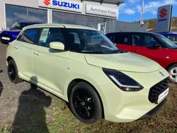 Gelb Neu 2025 Suzuki Swift Club Limousine | 19.990 €