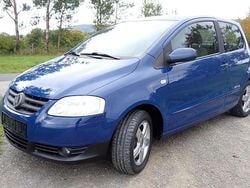 Blau Gebraucht 2010 VW Fox Style Kleinwagen | 1.990 € (Fairer Preis)