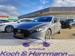 Grau Neu 2025 Mazda 3 Center-Line Limousine | 26.999 € (Guter Preis)