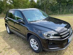 Schwarz Gebraucht 2014 VW Tiguan Trendline SUV | 10.450 € (Fairer Preis)