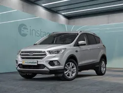 Silber Gebraucht 2019 Ford Kuga Cool & Connect SUV | 17.850 € (Fairer Preis)